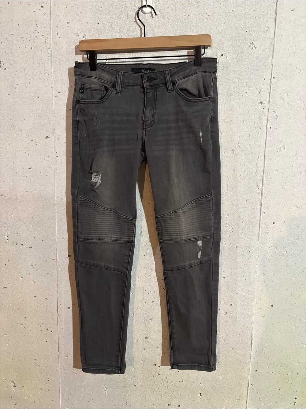 KanCan Skinny Jeans | Size: 27